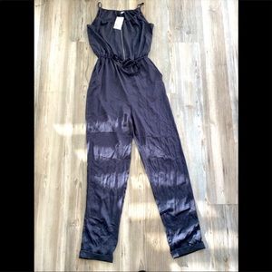 Jumpsuit zip up front